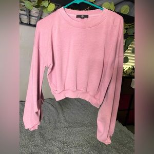 Missguided lavender/purplish cropped sweater/crewneck. Size US 4.